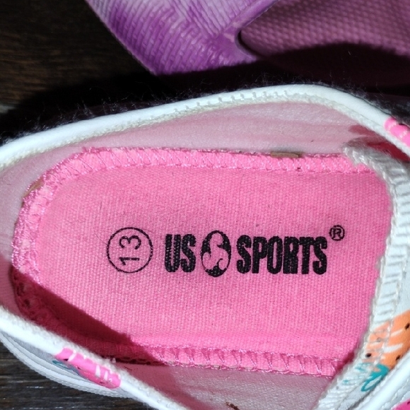 Girls Size 13 Shoes!!! - Picture 7 of 16